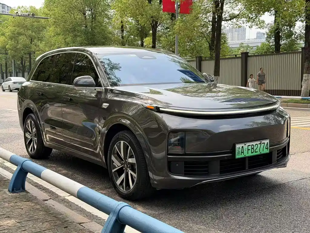 Li Auto Li L8 — миниатюра 3