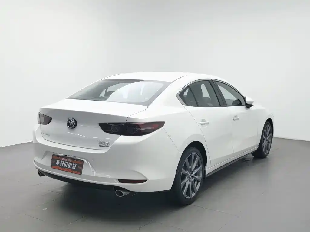 Mazda 3 Axela — миниатюра 2