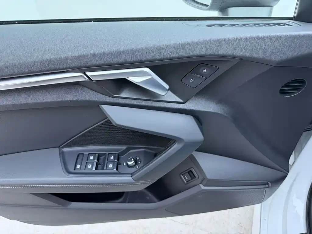 Audi A3 — миниатюра 4