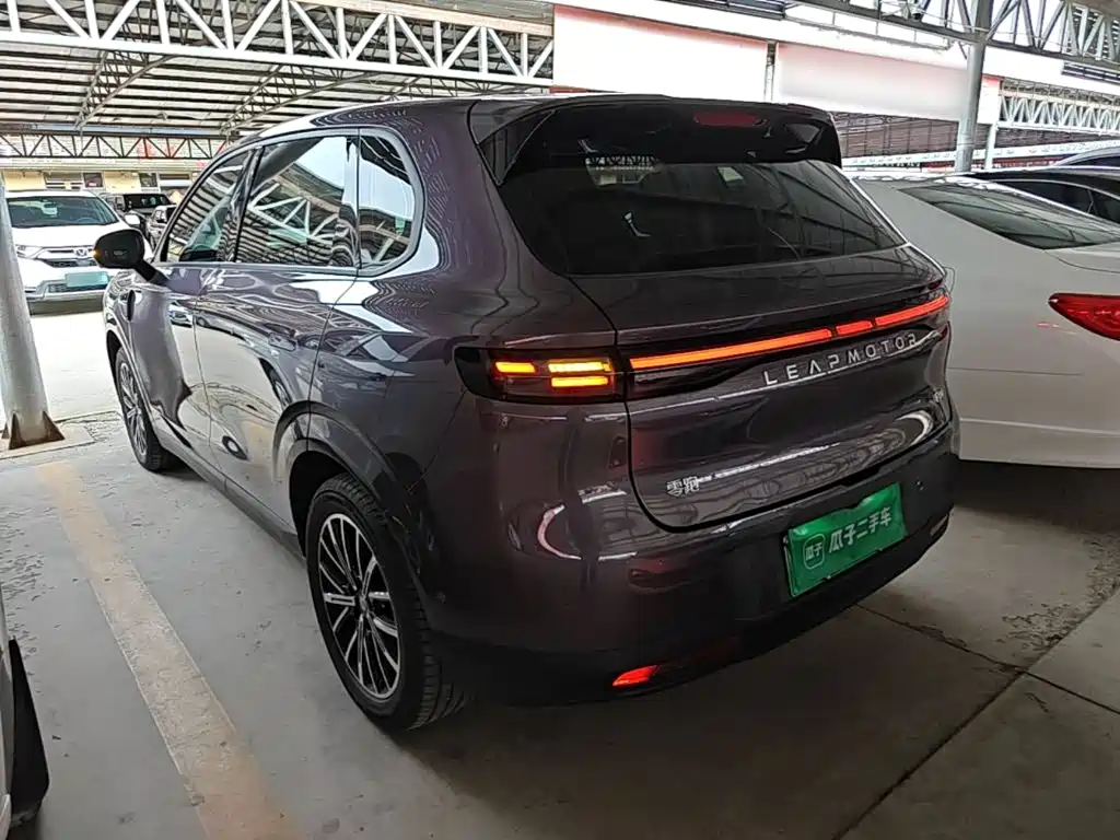 Leapmotor Leapmotor B10 — миниатюра 5