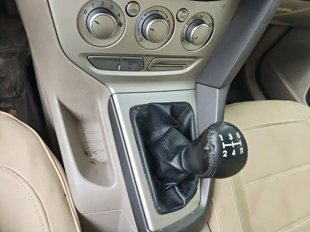 Ford Focus — миниатюра 16