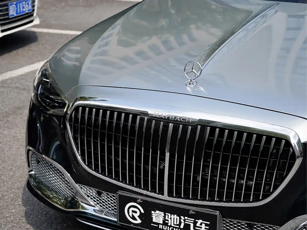 Mercedes-Benz S-Class — миниатюра 8
