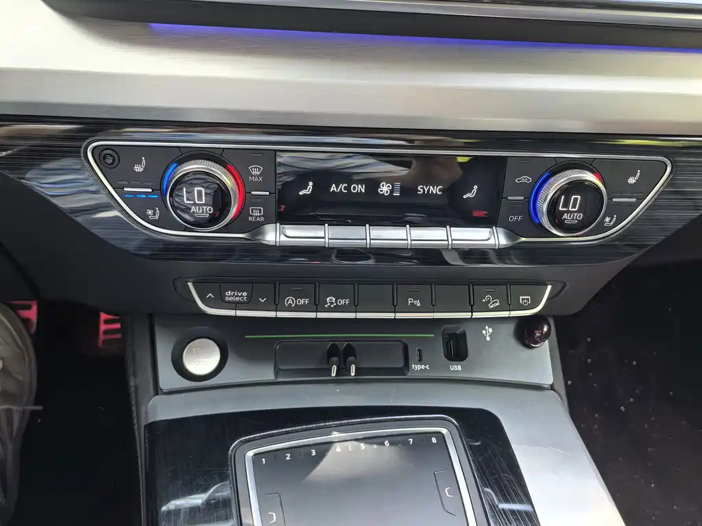 Audi Q5L — миниатюра 7