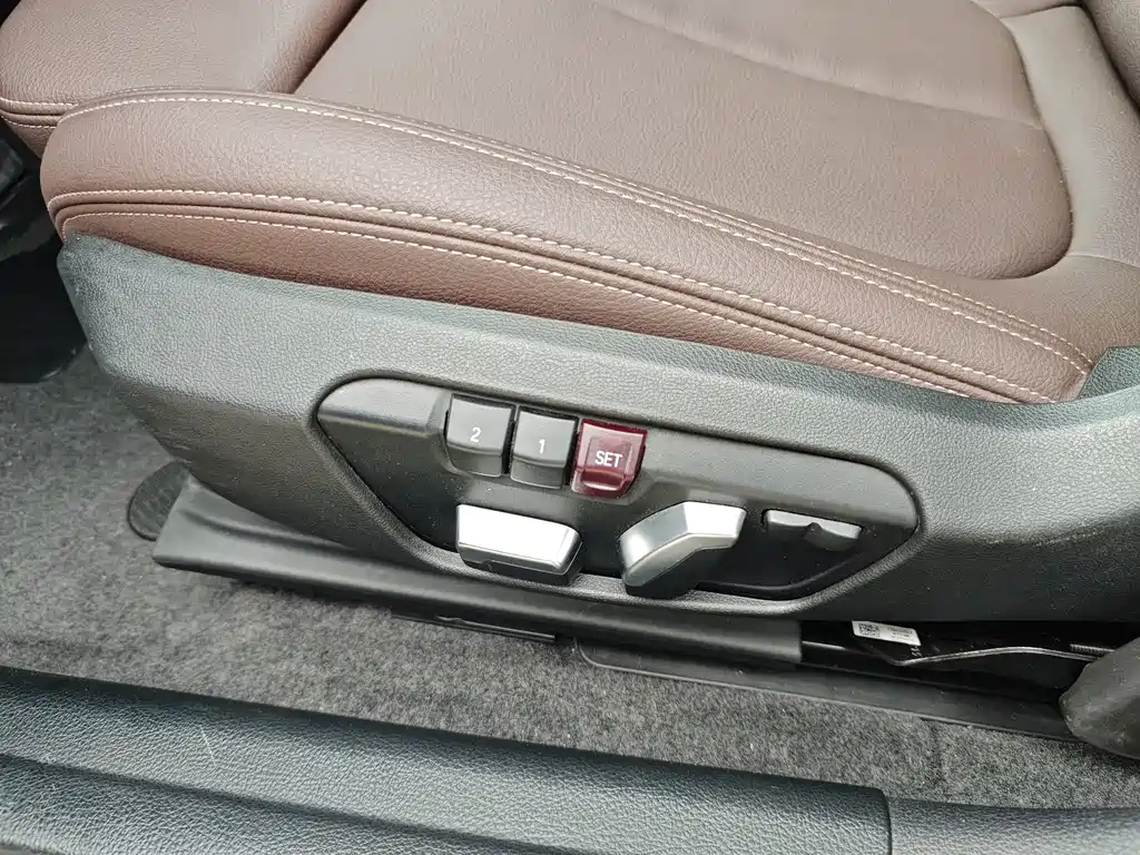 BMW 1 Series — миниатюра 17