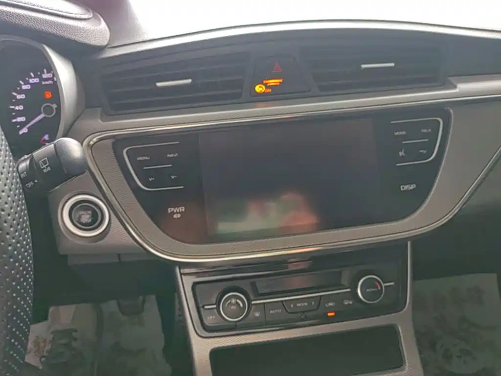 Geely Emgrand GS — миниатюра 13