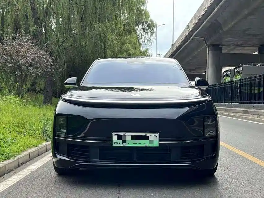 Li Auto Li L8 — миниатюра 6