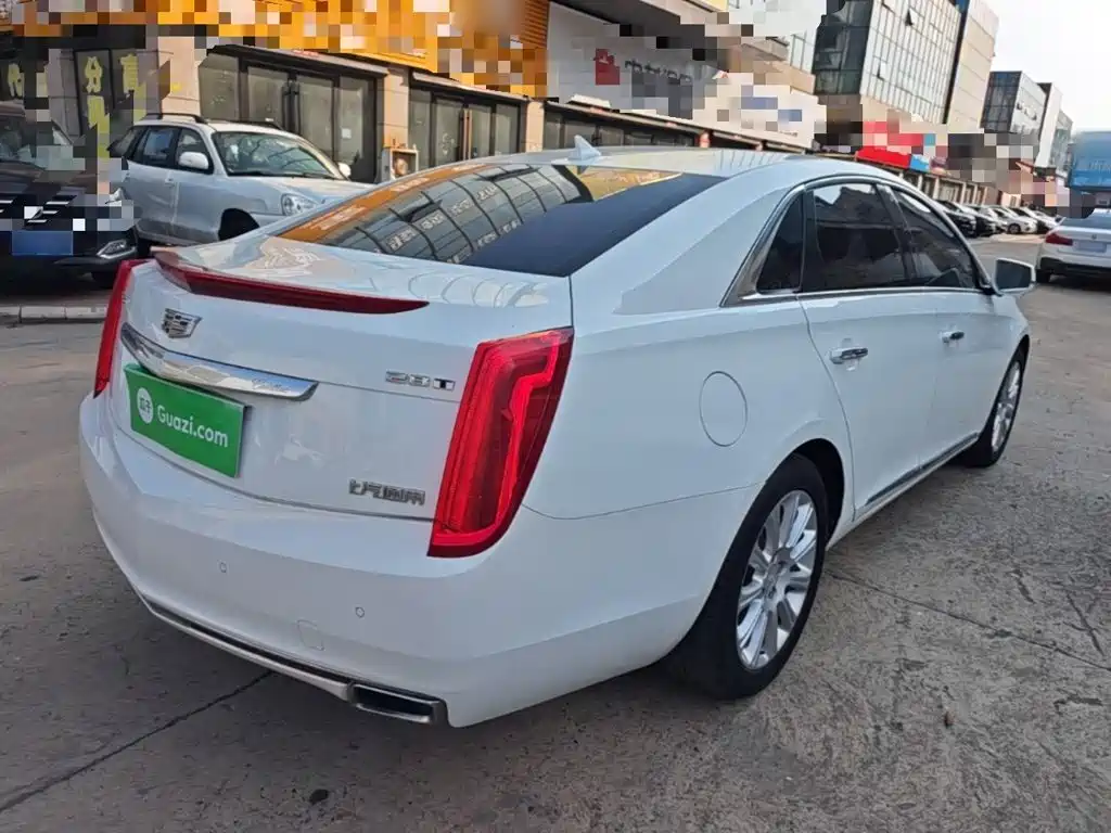 Cadillac XTS 2016 28T