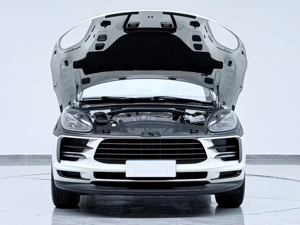 Porsche Macan — миниатюра 9