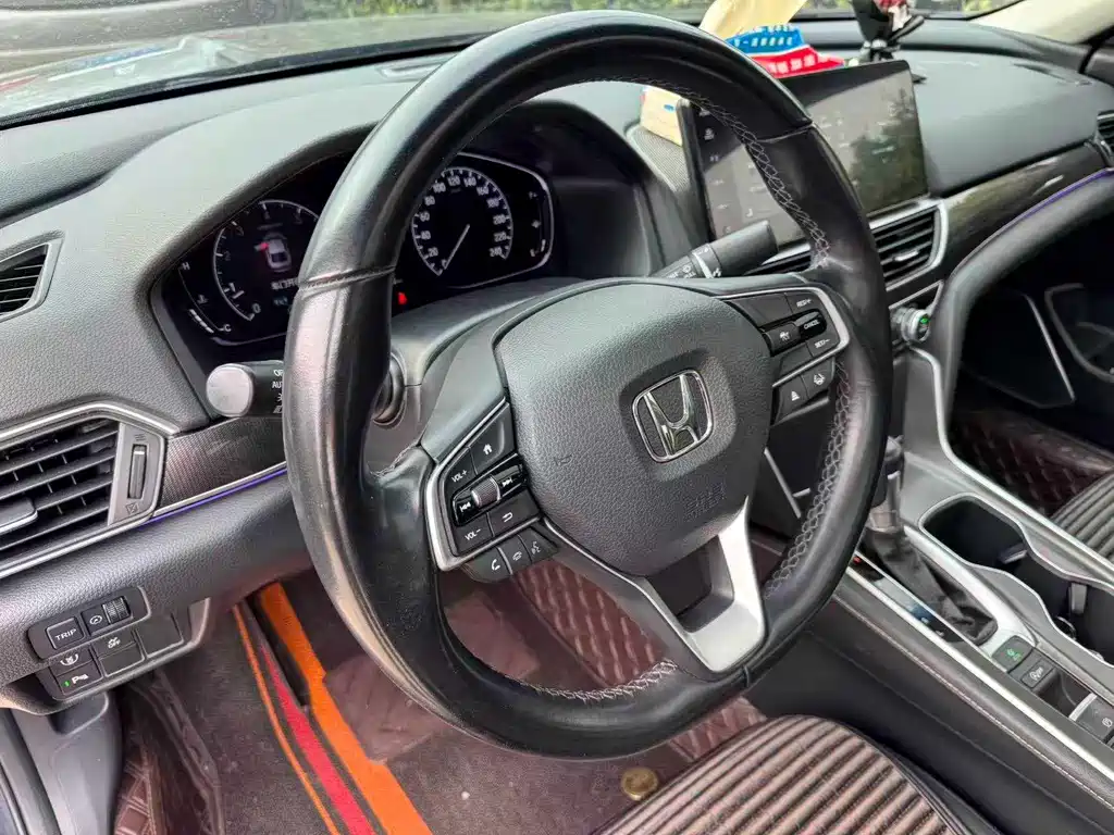 Honda Accord — миниатюра 5