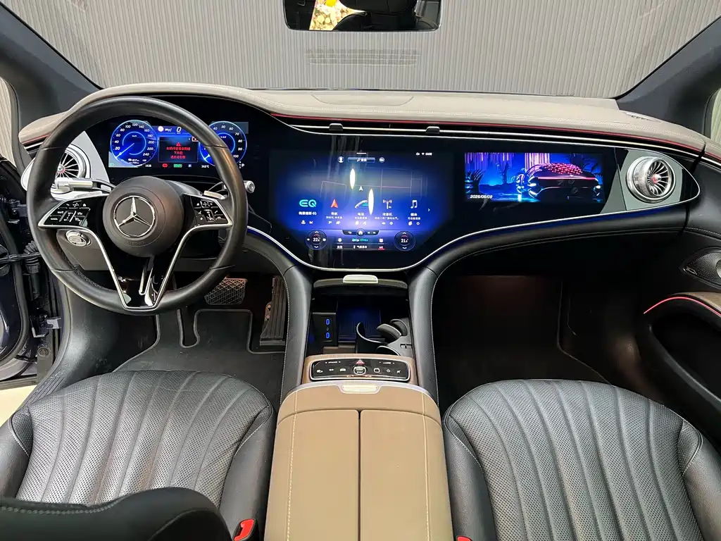 Mercedes-Benz EQS 2022 450+