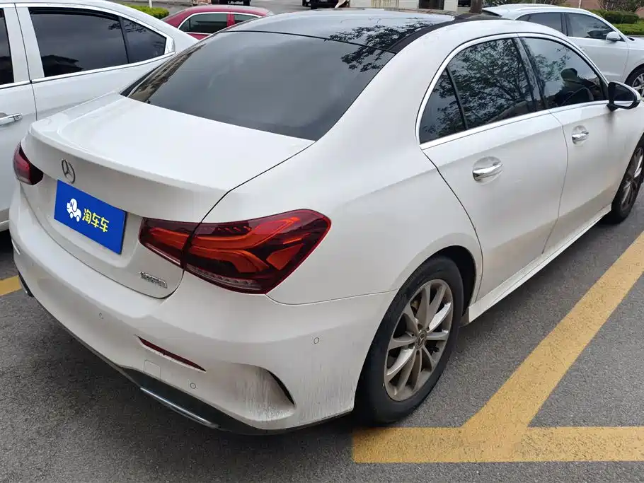 Mercedes-Benz A-Class A 2022 A 200 L Sport Fashion