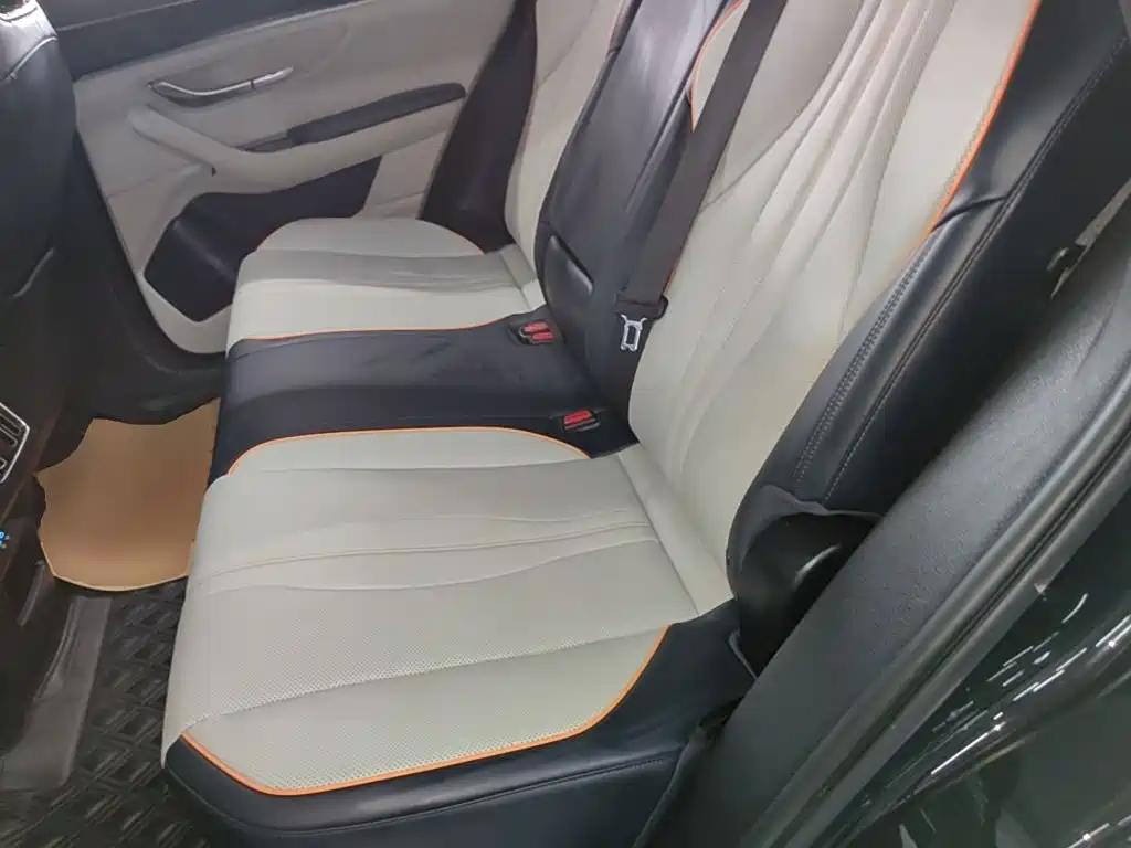BYD PLUS New Energy — миниатюра 17