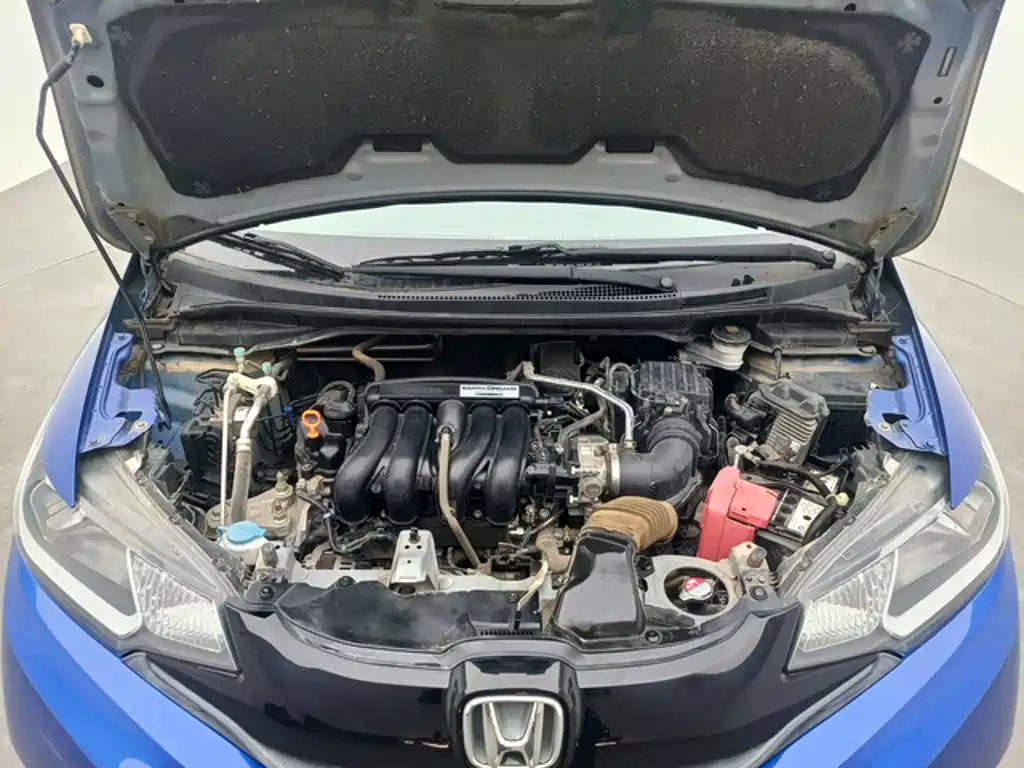 Honda Fit — миниатюра 13