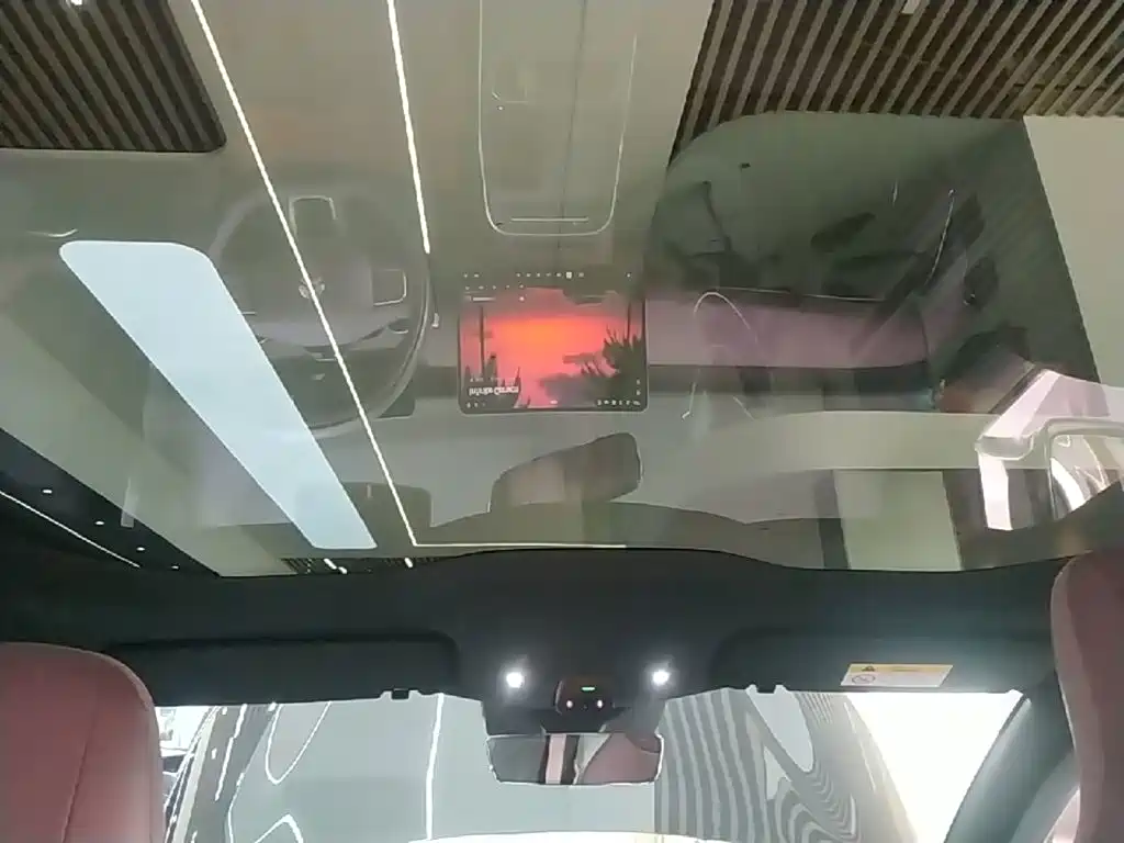 NIO ET5T — миниатюра 18