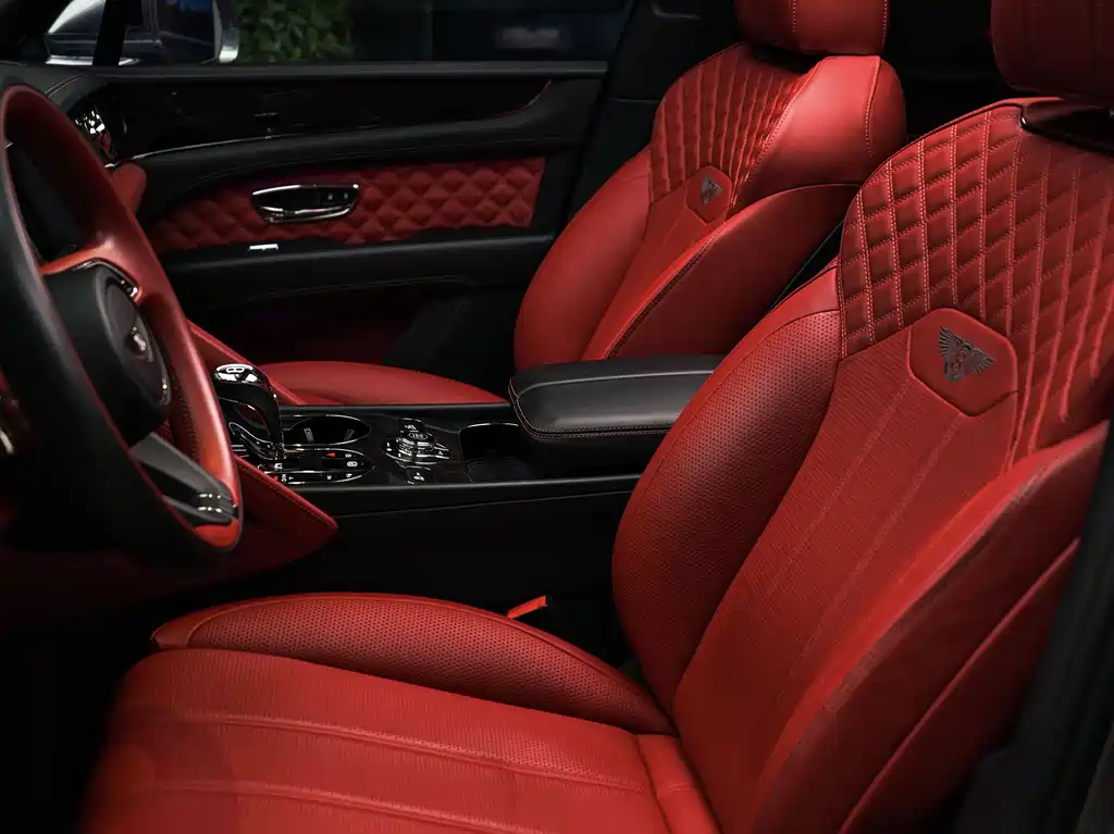Bentley Bentayga 4.0T V8, фото 8