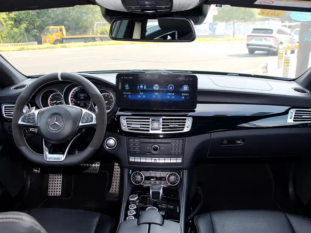 Mercedes-Benz CLS AMG — миниатюра 6