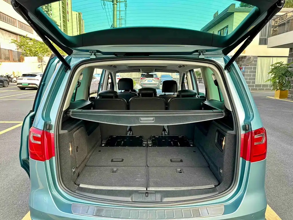 SEAT Alhambra — миниатюра 15