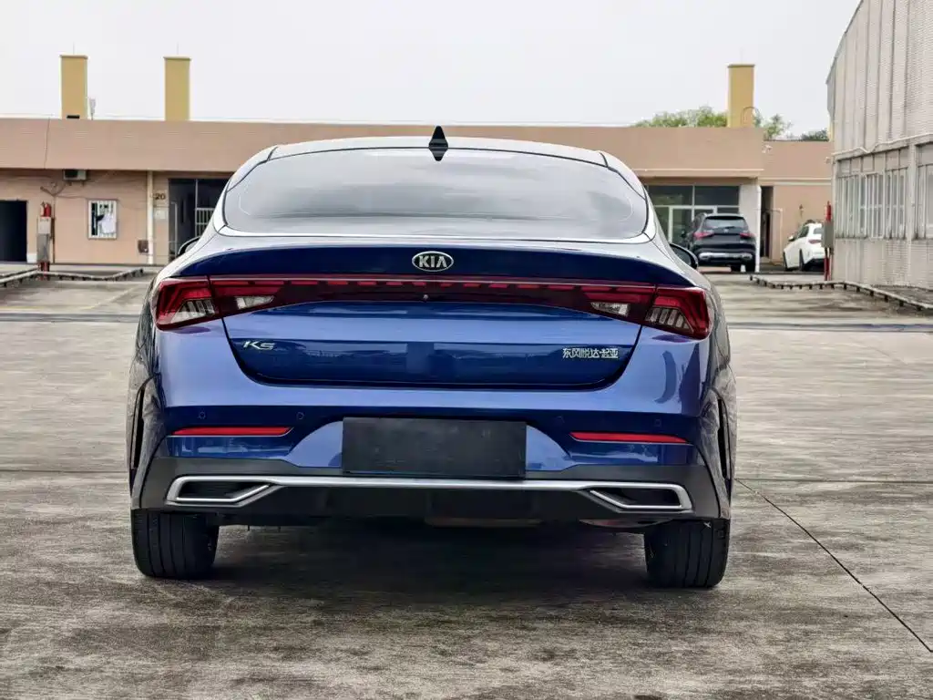 Kia K5 — миниатюра 5