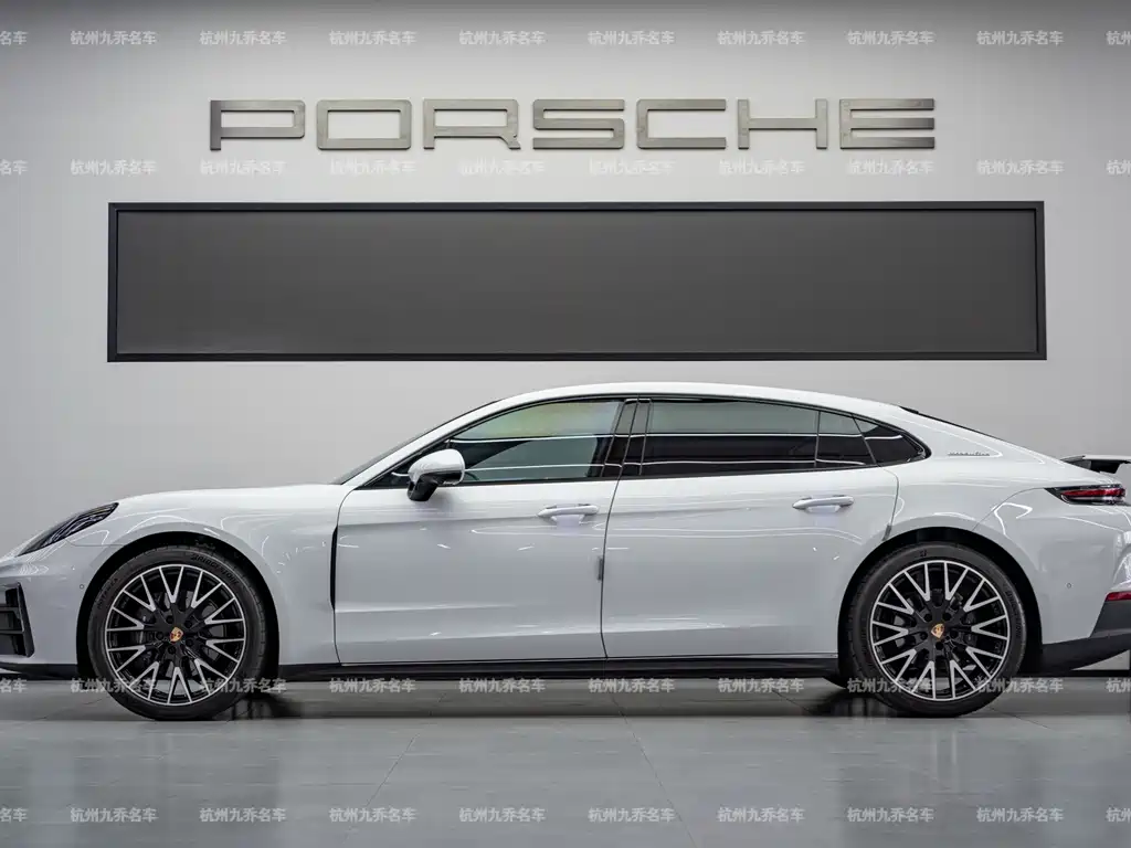 Porsche Panamera — миниатюра 8