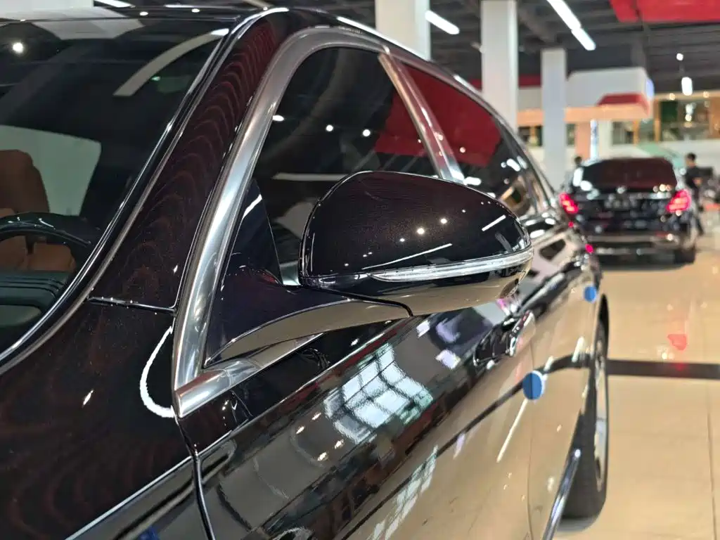 Mercedes-Benz S-Class — миниатюра 12