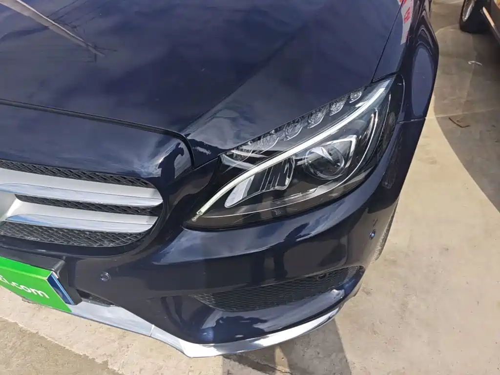 Mercedes-Benz C-Class — миниатюра 24