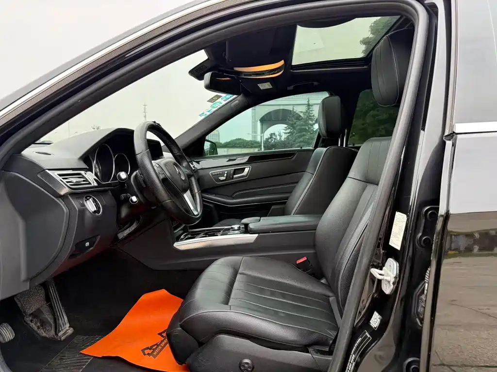 Mercedes-Benz E-Class E 2015 E 260 L Sport