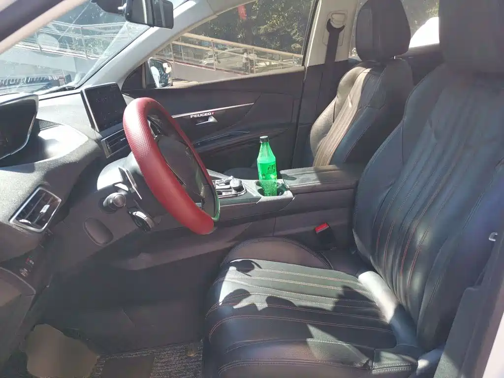 Peugeot 4008 — миниатюра 8