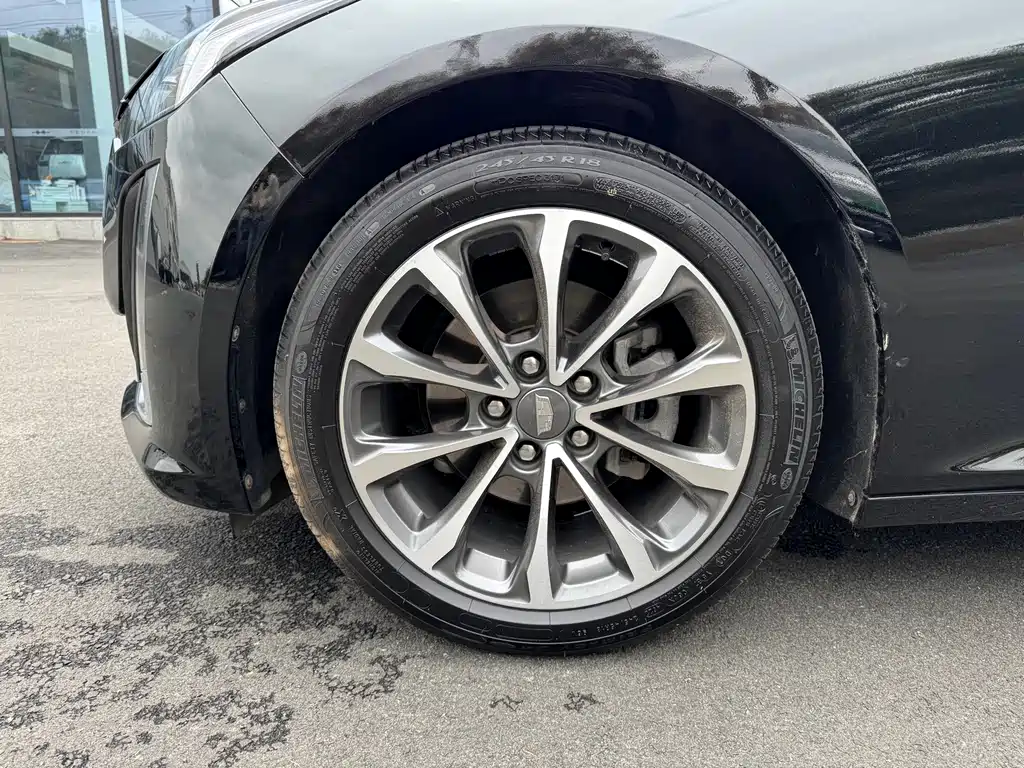 Cadillac CT5 — миниатюра 13