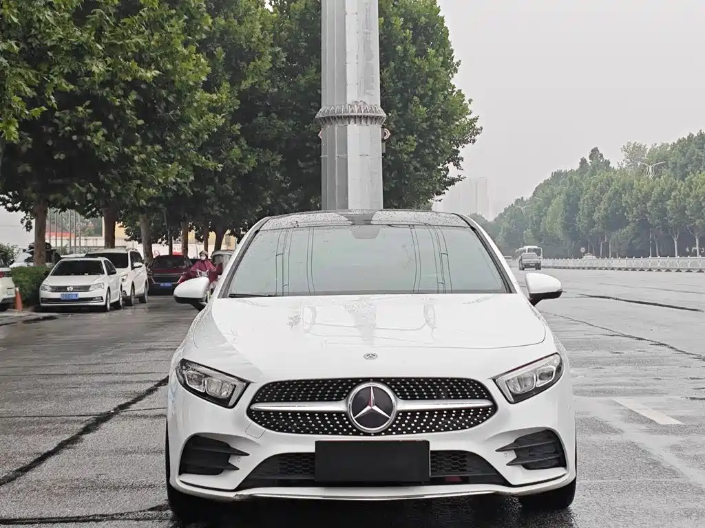 Mercedes-Benz A-Class — миниатюра 3