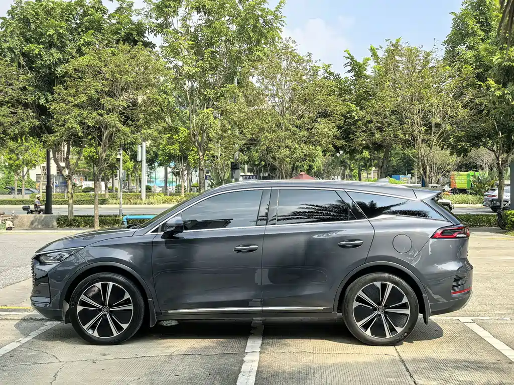 BYD Tang New Energy — миниатюра 26