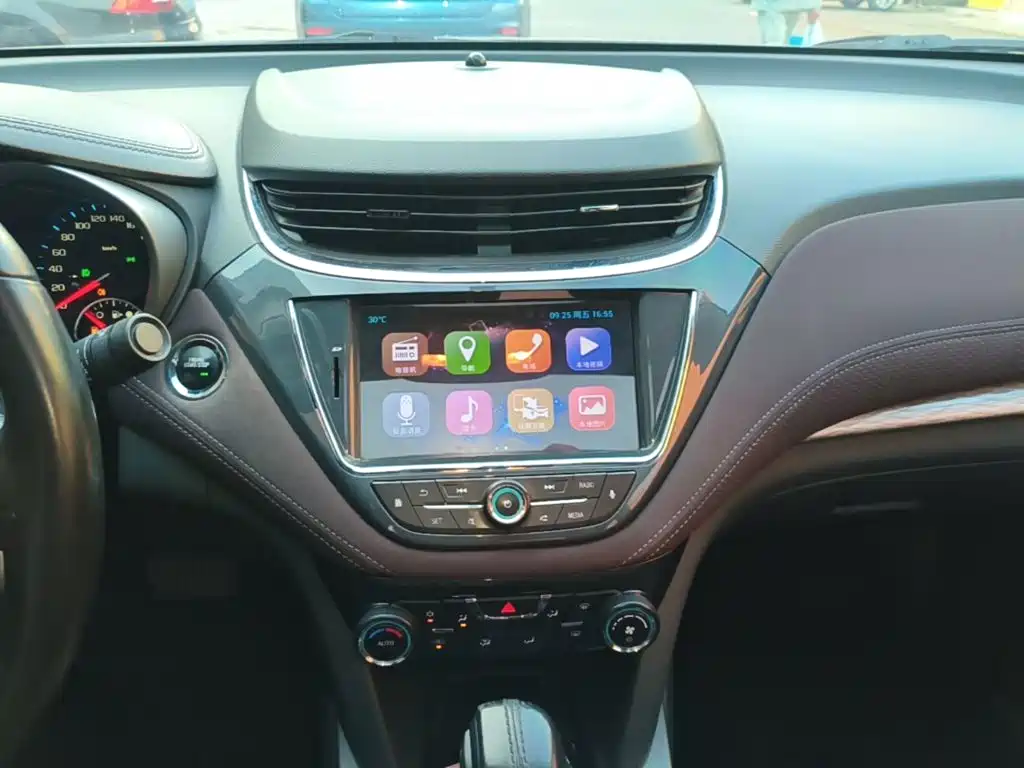 Chevrolet Malibu — миниатюра 13