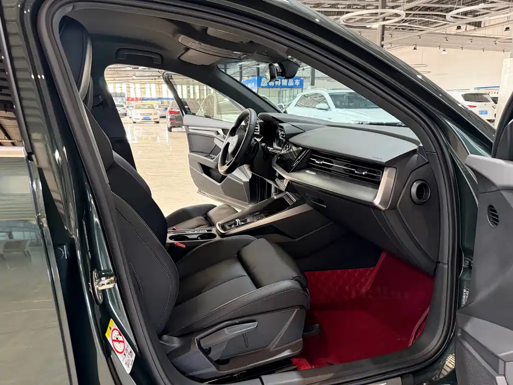 Audi A3 — миниатюра 9