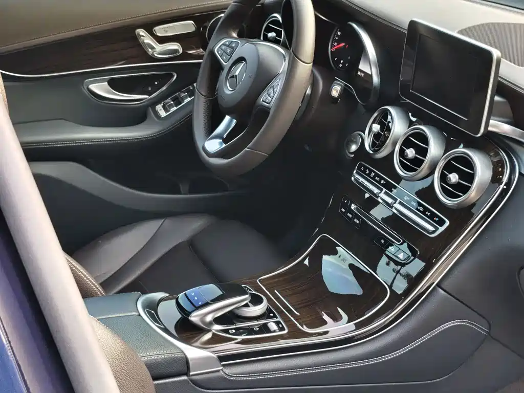 Mercedes-Benz GLC — миниатюра 14