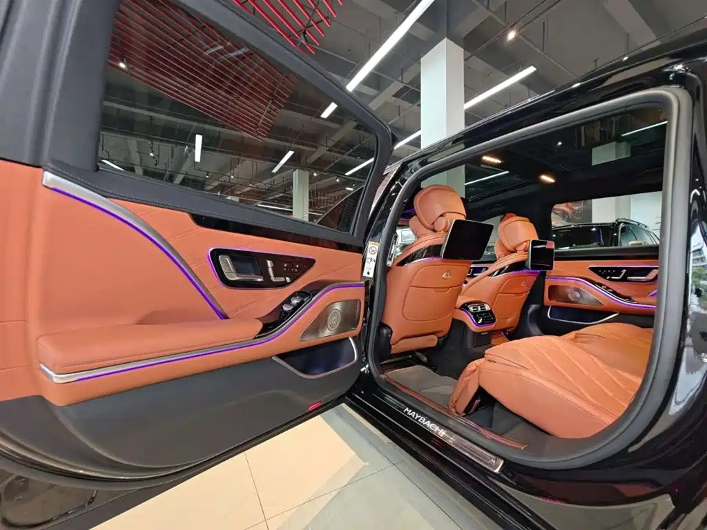 Mercedes-Benz S-Class — миниатюра 28