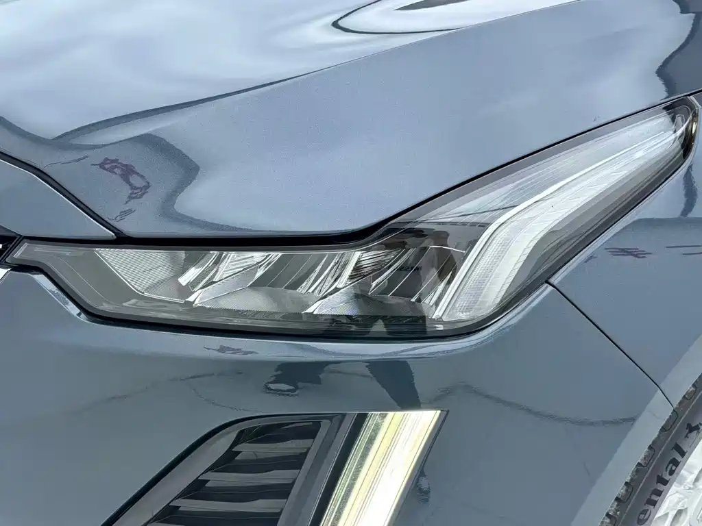 Cadillac CT5 — миниатюра 16