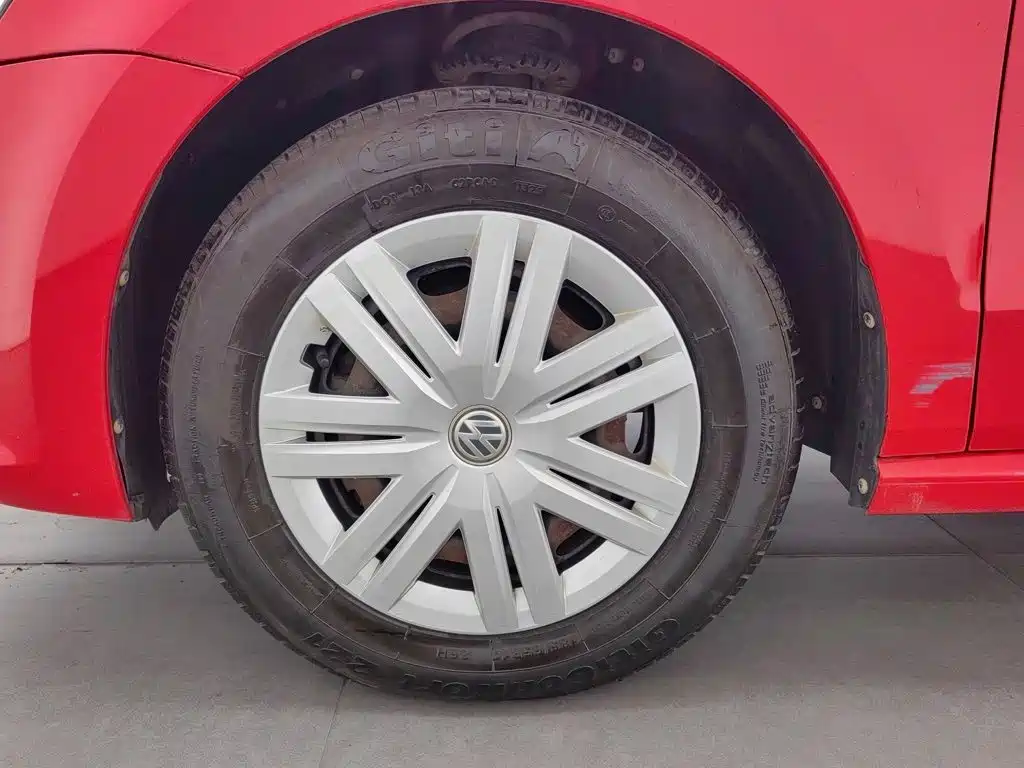 Volkswagen Polo — миниатюра 17