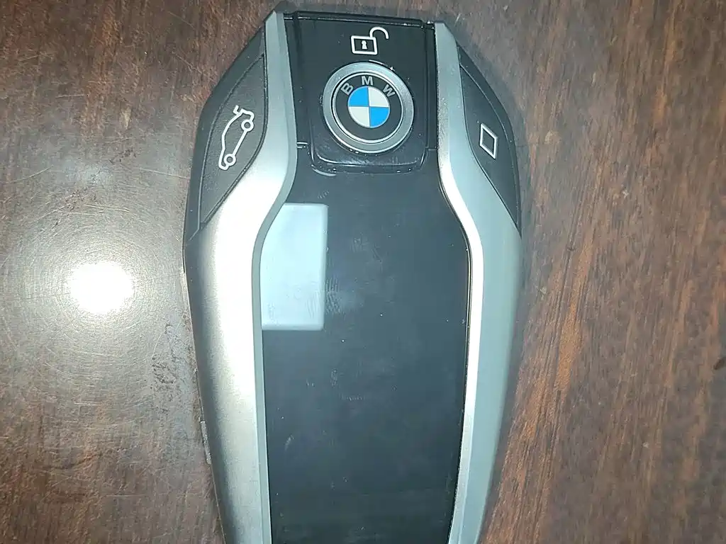 BMW 5 Series New Energy — миниатюра 9