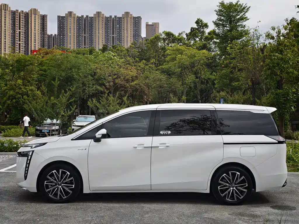 GAC E8 PHEV 2024 150km MAX