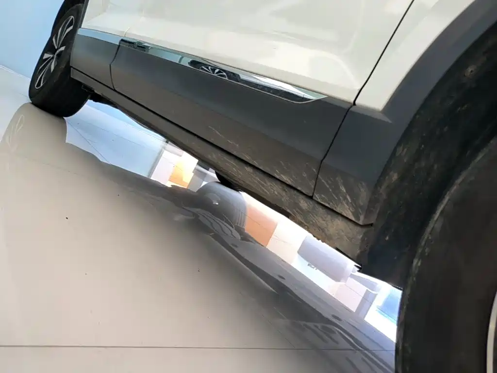 Volkswagen T-Roc — миниатюра 21