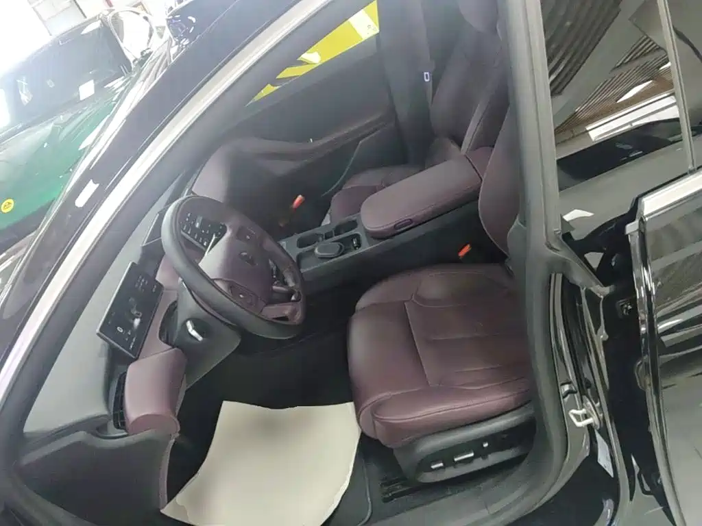 NIO ET5T — миниатюра 15