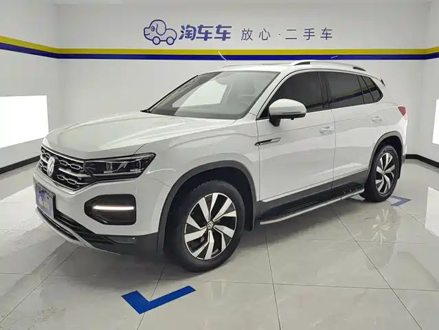Volkswagen Tharu