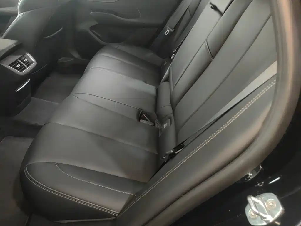 Buick LaCrosse — миниатюра 17