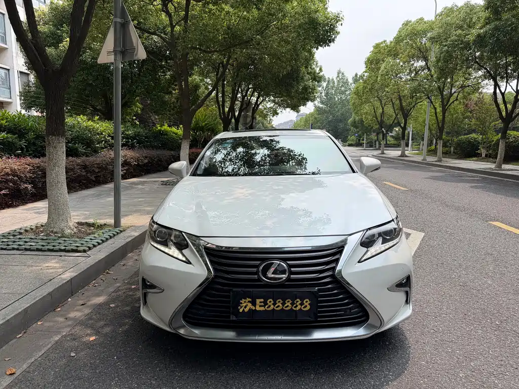Lexus ES 2015 200 Elite