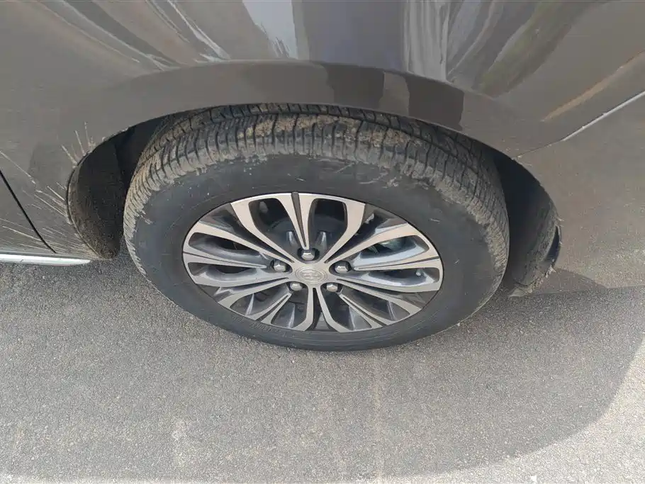 Buick GL8 2023 Luxury