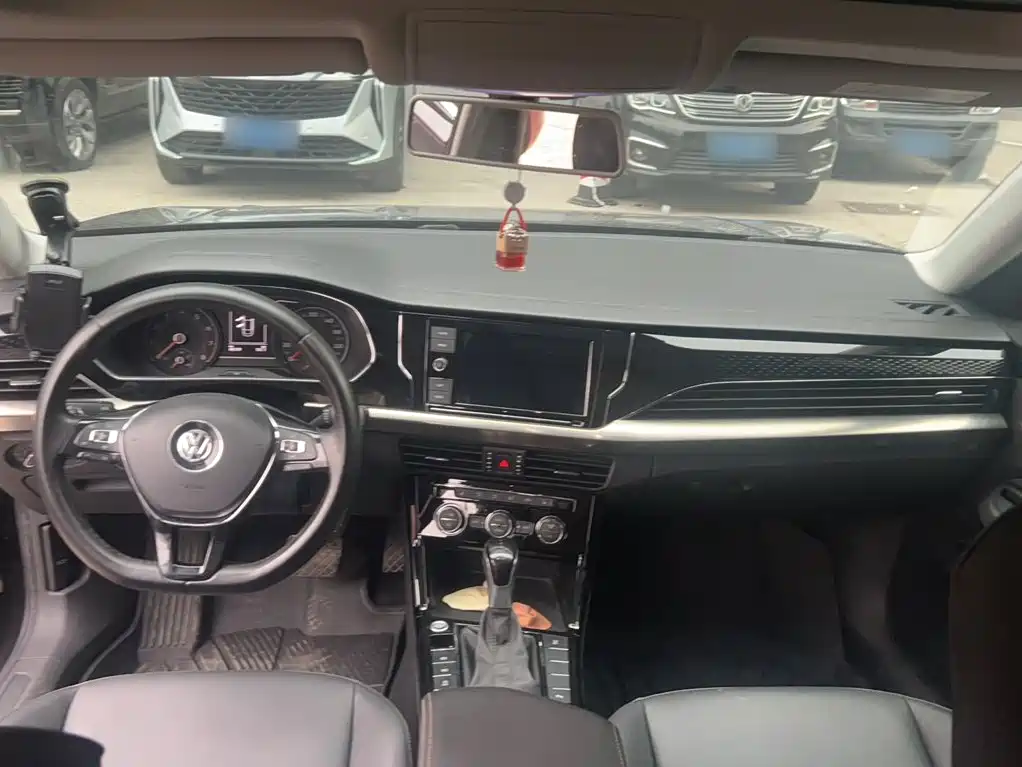 Volkswagen Passat — миниатюра 10