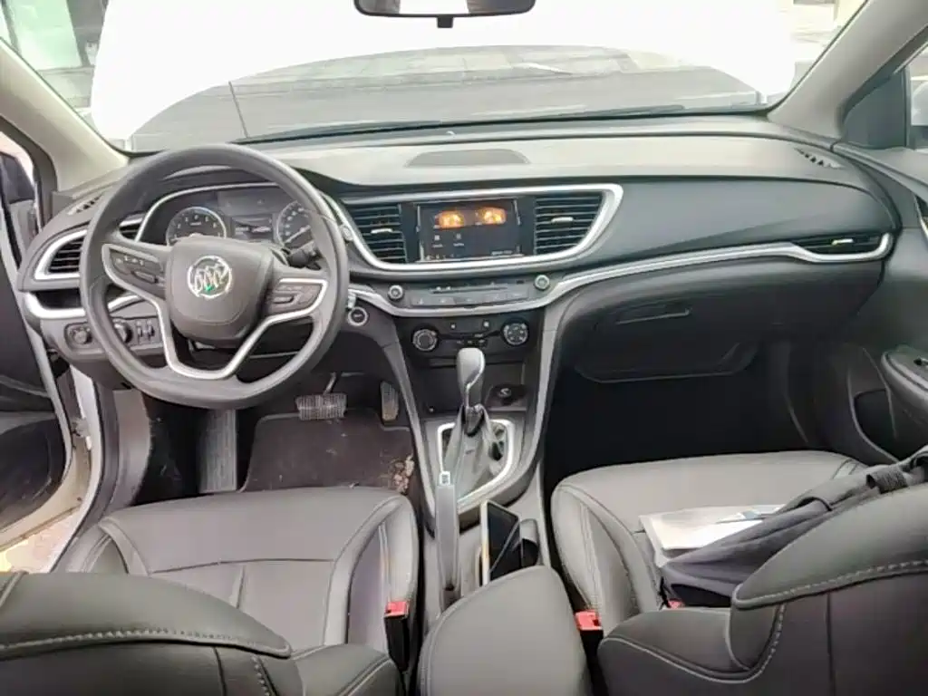 Buick Excelle — миниатюра 10