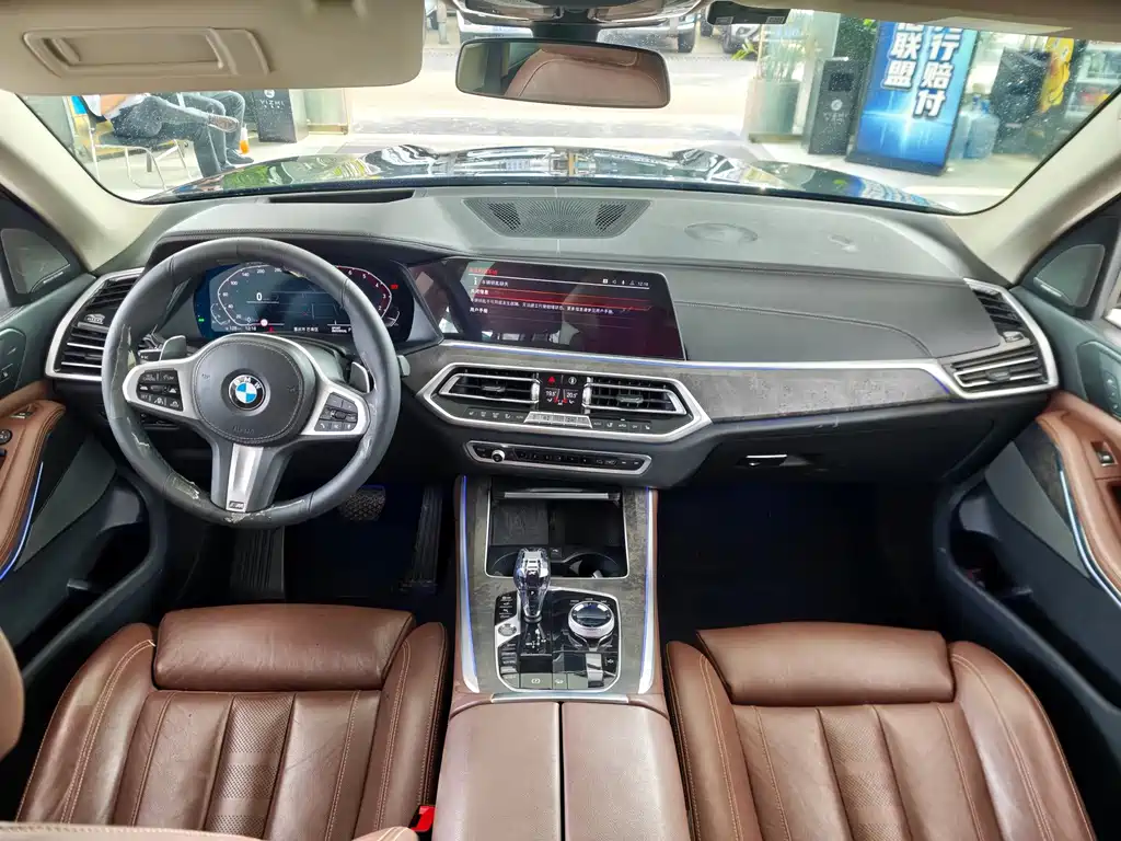 BMW X5 (Import) — миниатюра 9