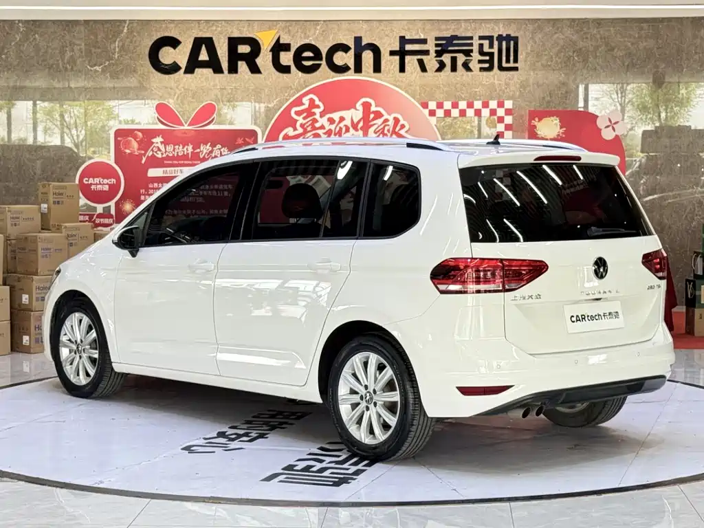 Volkswagen Touran — миниатюра 18