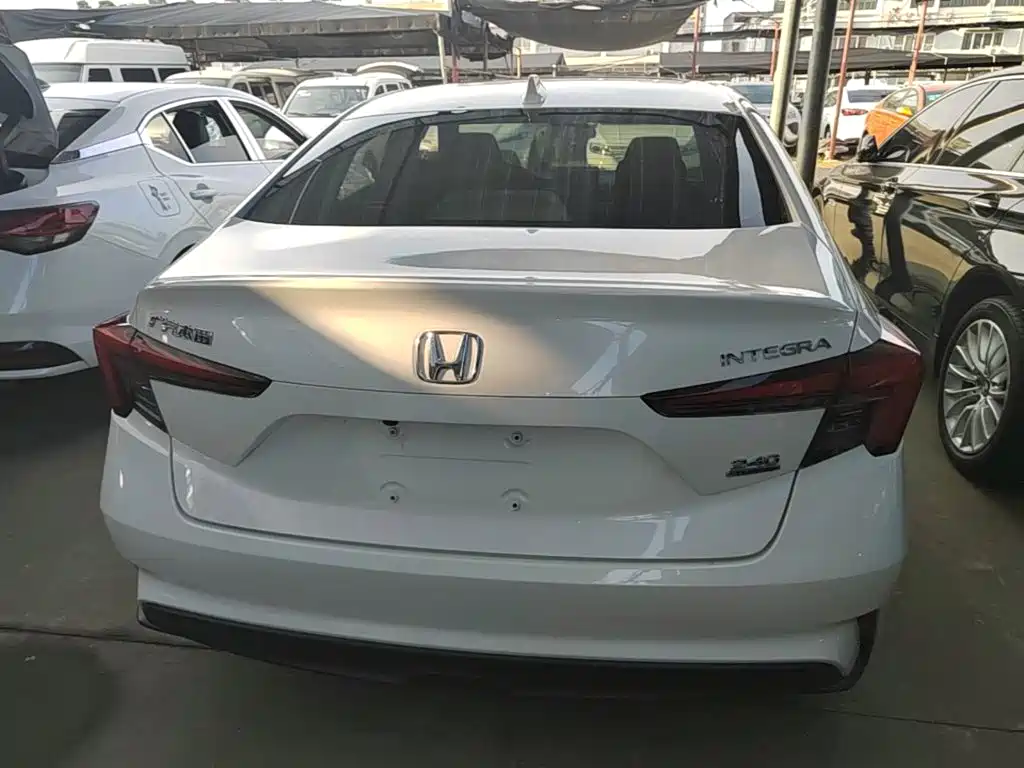 Honda Integra — миниатюра 6