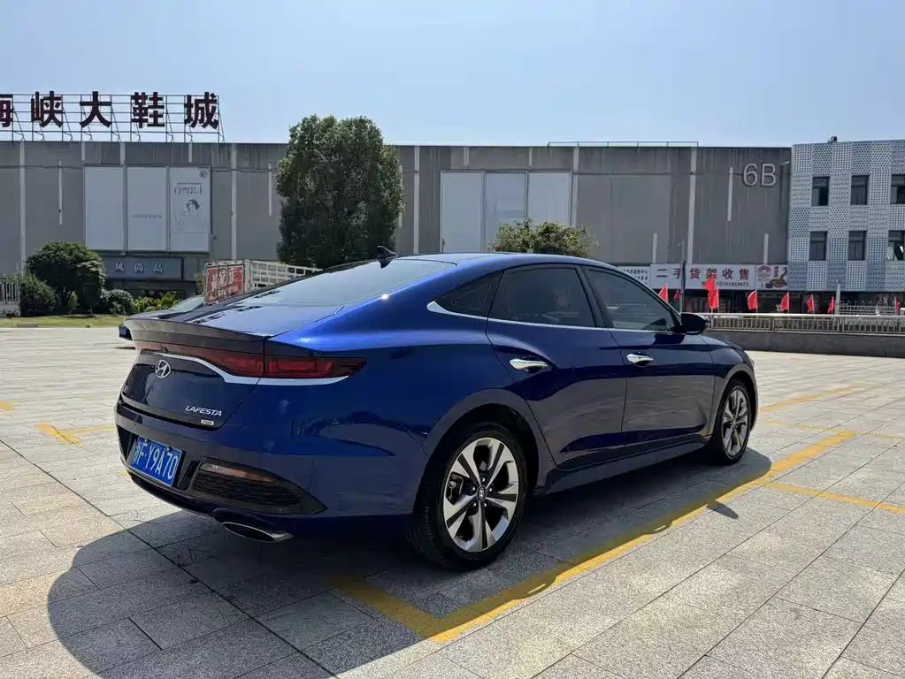 Hyundai Fista — миниатюра 7